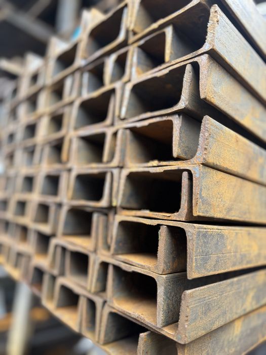 Armatura Ugolnik Shveller palasa purut