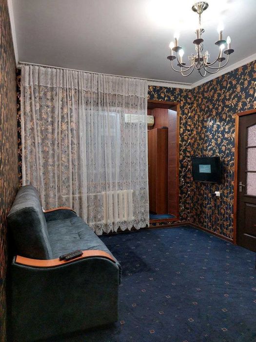 Сдается 1/3/5 Художников Райсобес - Ягона дарча, напротив Франц школы