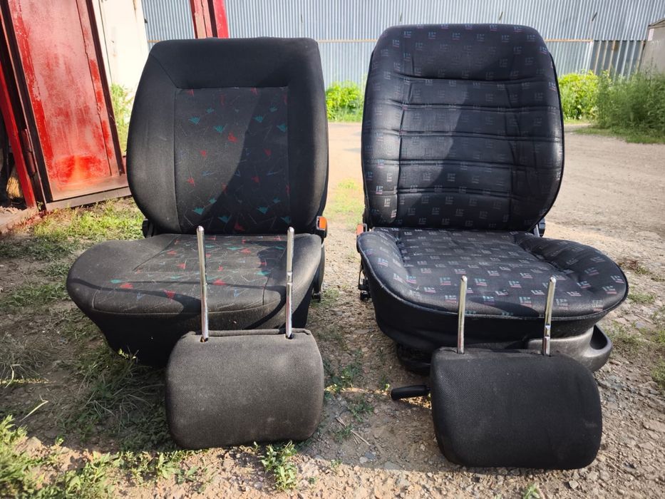Продам сиденья передние гольф 3