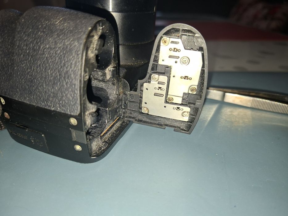 Fujifilm FinePix S2950, defect, pentru piese sau decor