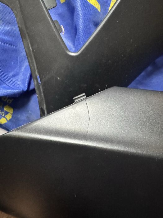 Страници за Suzuki Gsxr 1000 2009 до 2015 спойлер пластмаса гсхр