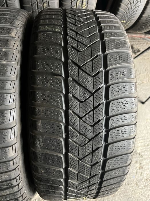 Anvelope 235/40/19 Pirelli 235 40 R19