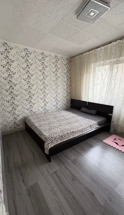 Apartament cu doua camere , zona Rogerius
