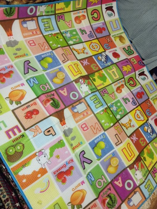 Игровой коврик, двухсторонний, 1.5*1.5 метра.