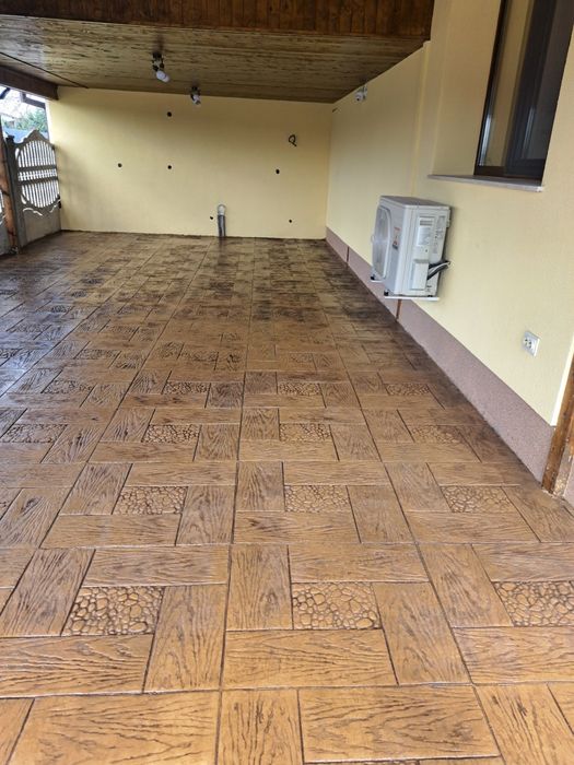 Щампован бетон .