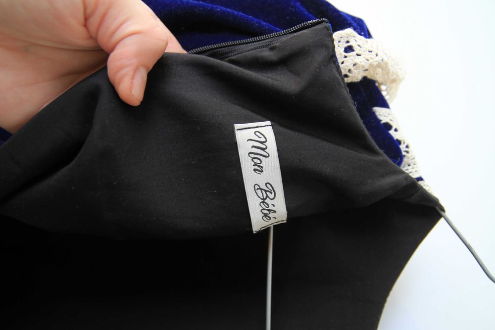 Rochie fetita 10-11 ani din catifea pentru ocazii speciale, marime 140