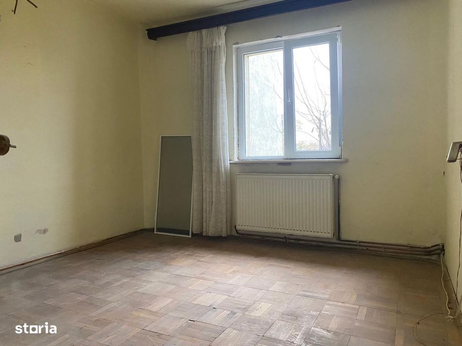 Vanzare apartament cu 3 camere în Micro 6  zonă căutată din Târgoviste