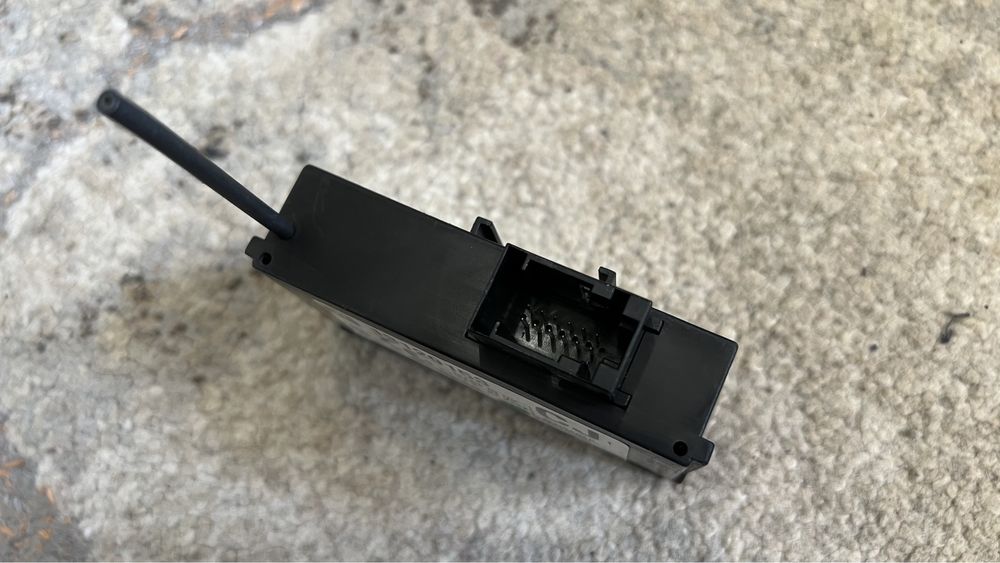 Opel Astra H Zafira B TPMS модул 13129153 / Опел Астра Х Зафира Б