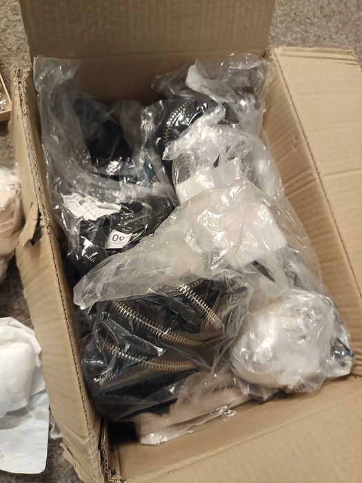 Платове, кожи, ципове, готови шаблони, аксесоари и др.