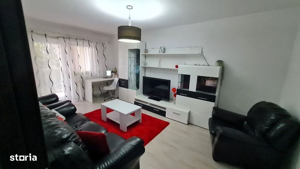 Apartament 3 camere 60 mp decomandat zona centrala