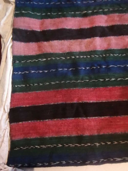 Ръчно тъкани черги