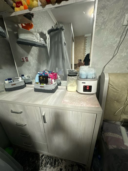 Спальный гарнитур