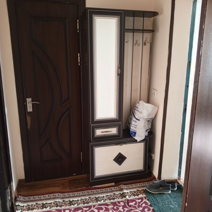 Kvartira 3 talaba qiz kerak