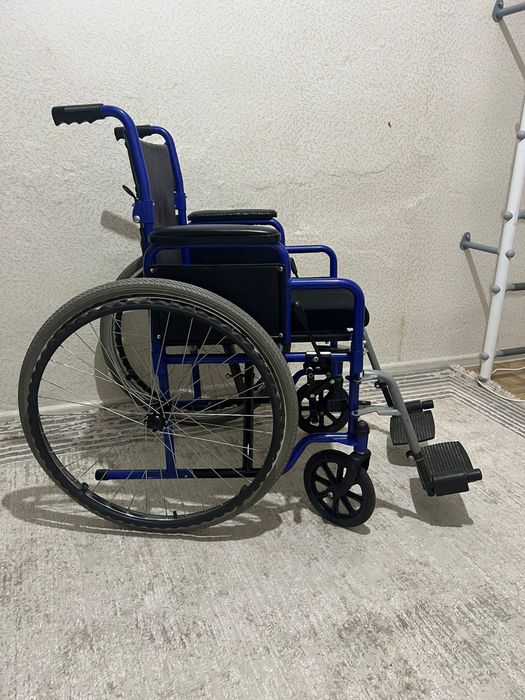 Инвалидная коляска