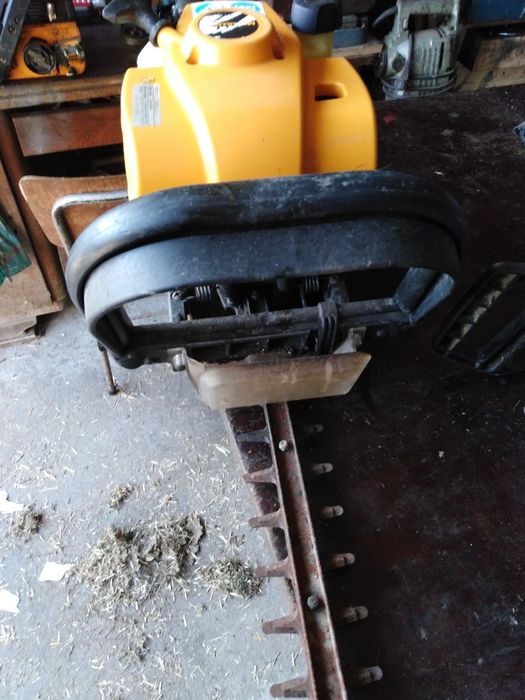 Моторен храсторез Маклош