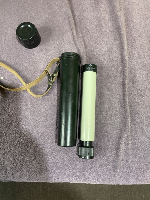 Стар Украински бинокъл турист 4 10х30