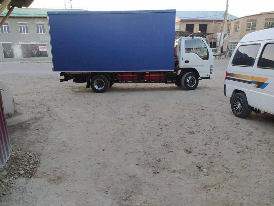 Исузи фургон сотилади