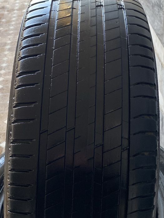 Michelin 235/55/19