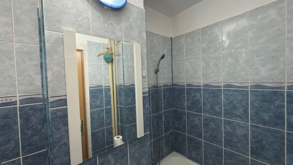 Vand apartament 2 camere, mobilat