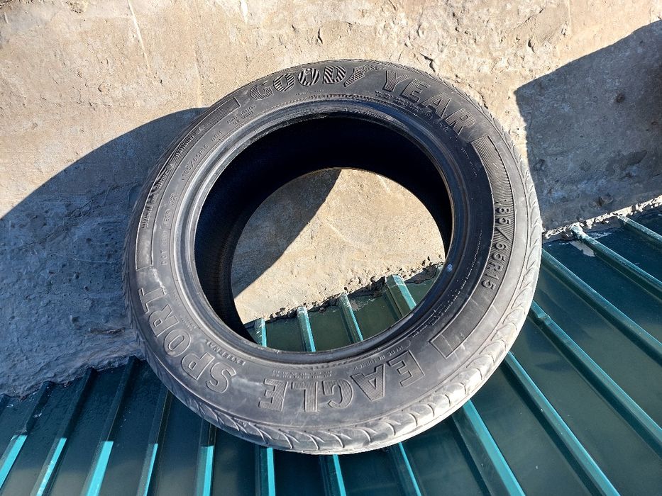 Продам авто шины недорого