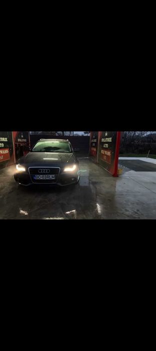 Audi A4 B8 Mașină