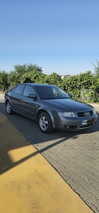 AUDI A4 0 — imagine 2