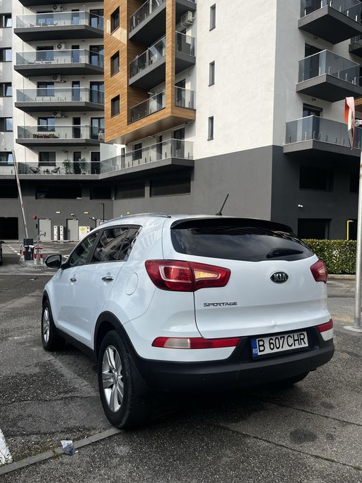 KIA Sportage 2013 — imagine 2