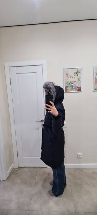 Продам парку зимнюю