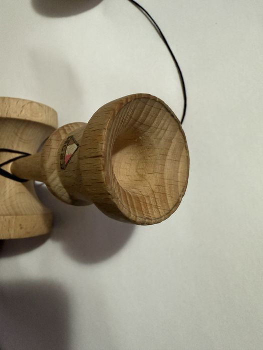 Vand Kendama Strogo Neapolitan