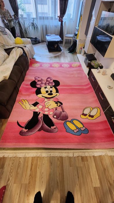 Mobila dresing, comoda si covor de vanzare