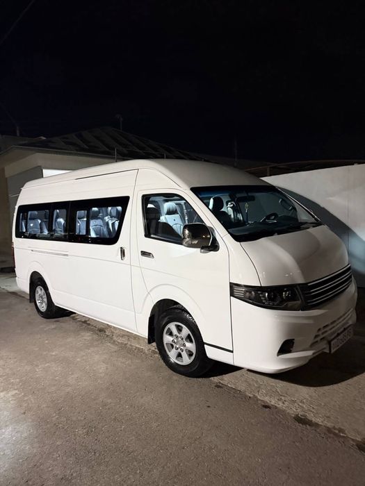Mikroavtobus 15 kishili sotiladi 15.000$ srochna