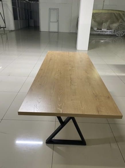 Продам кухонные столы