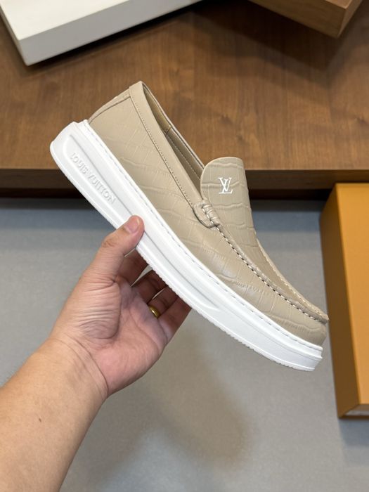 Mocasini Louis Vuitton , calitate premium , pe comanda , noi , 43