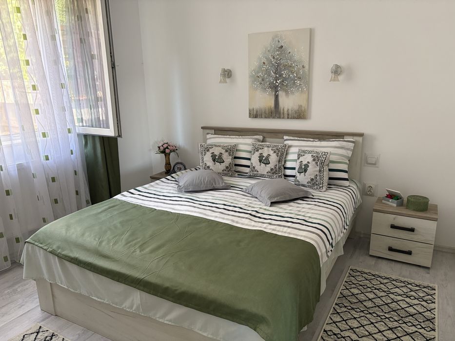 Vand casa + 1640 mp teren, la Turda
