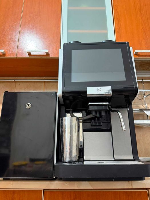 Espressor WMF 1500s