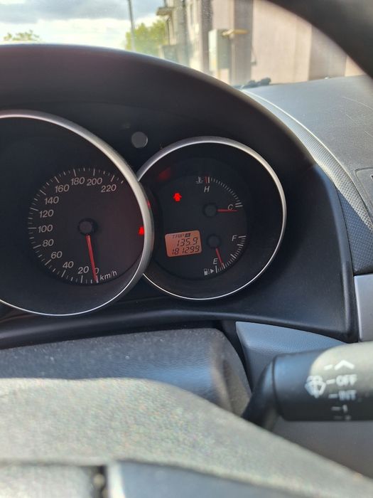 Mazda 3   ,1.6 Benzina