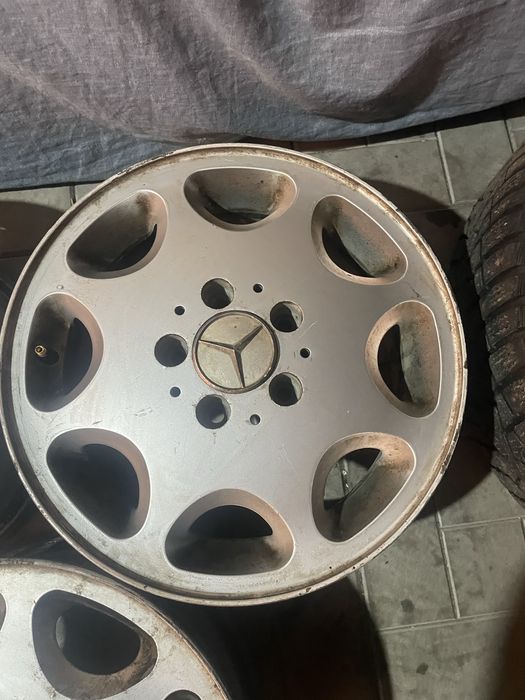 Продам диски от мерса на 15