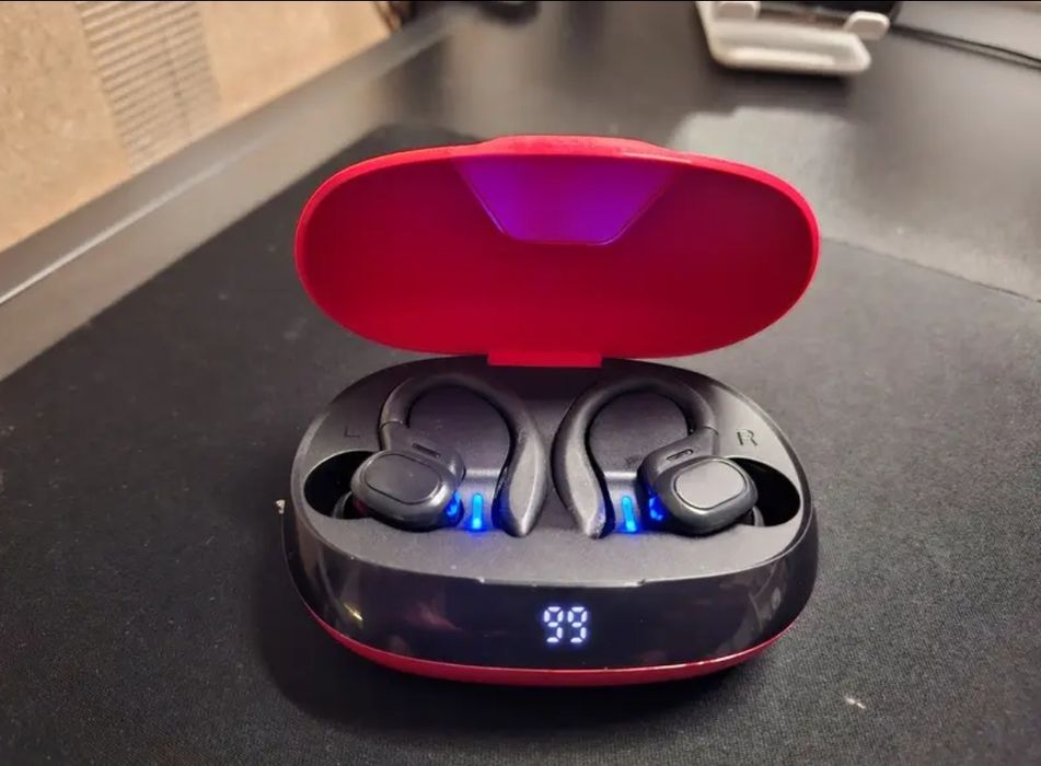 Нови Спортни слушалки, вграден  микрофон, дълъг живот на батерията