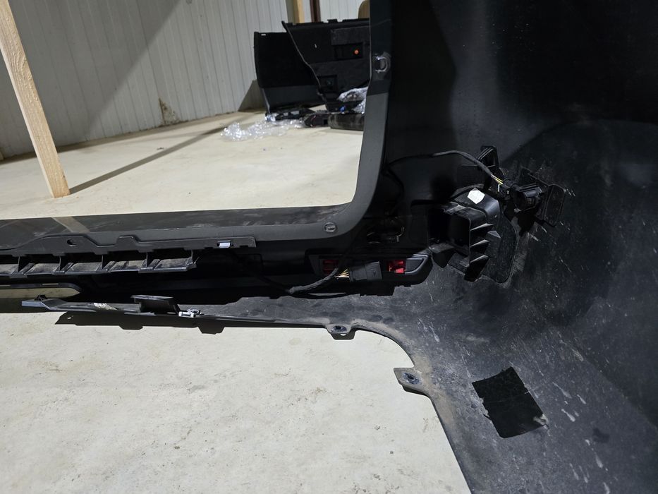 Bara spate completa impecabila mercedes v class w447 facelift 2022