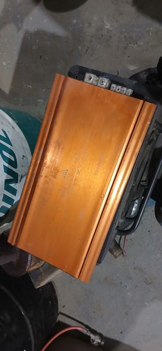 Продам саб и уселитель