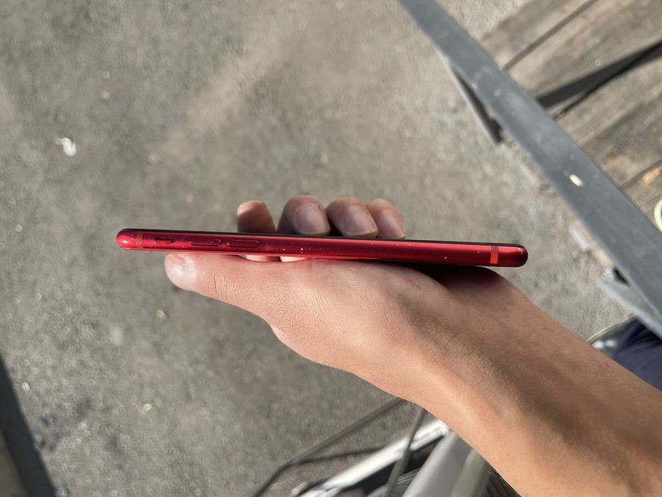 Продам IPhone SE 2020 64GB EAC DUAL SIM