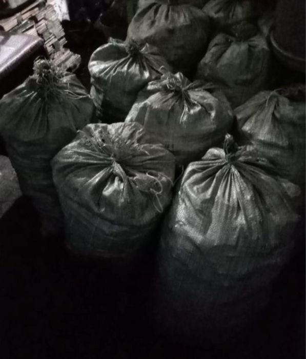 Продаю уголь  мешками