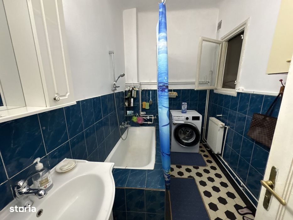 Apartament de 4 camere in Buzesti/4-Room Apartment in Buzesti