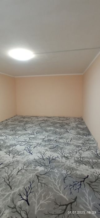 Xovli uy sotiladi 10 sotx Oxongaron tumani Ubaid qishlogi