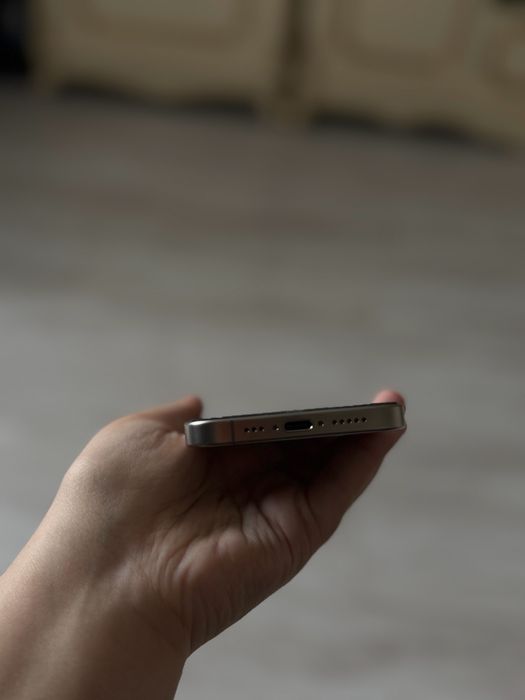 Iphone 15 pro 128 gb 80% емкость ( в ремонте не был)