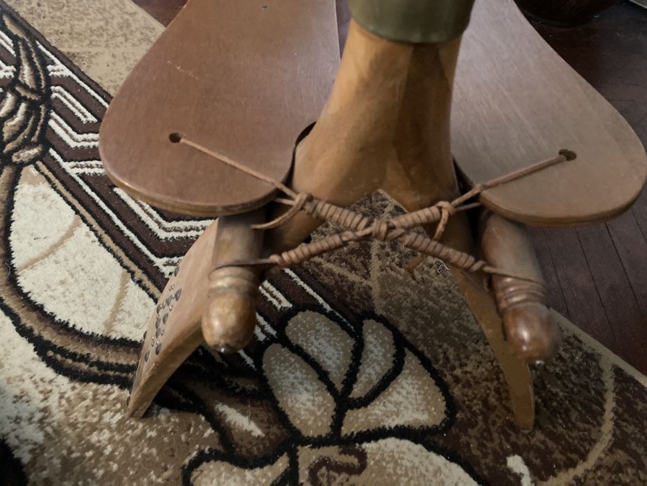 Табуретки антики