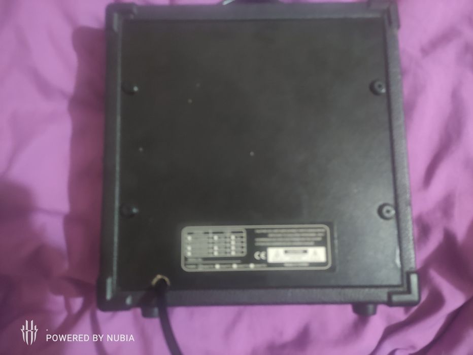 Soundking AK-10 [10 Вт]