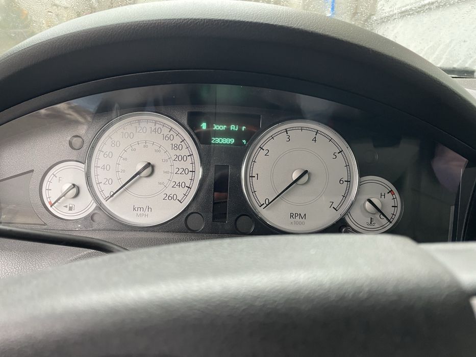 Chrysler 300C Touring 3.0 CRD Mercedes, automat, negociabil