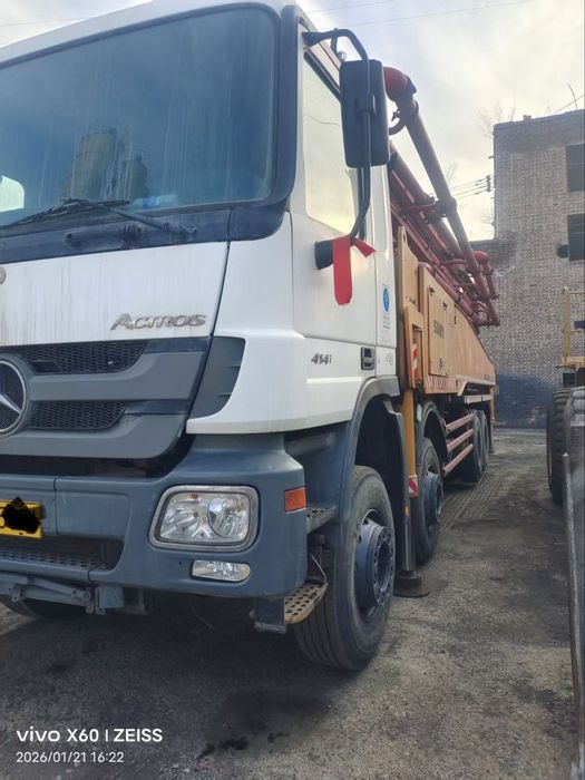 АВТОБЕТОНА НАСОС  кафолати билан