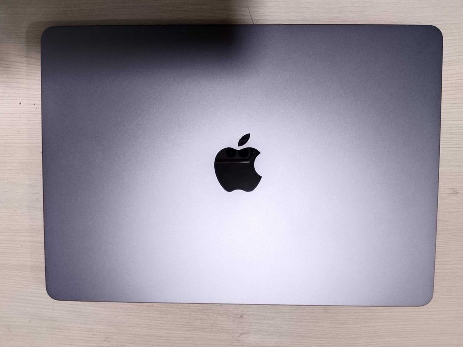 Продаю ноутбук MacBook Air M3 в идеальном состоянии!
